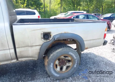 2004 Toyota Tacoma из США, поврежденный, VIN 5TEPM62N04Z350054